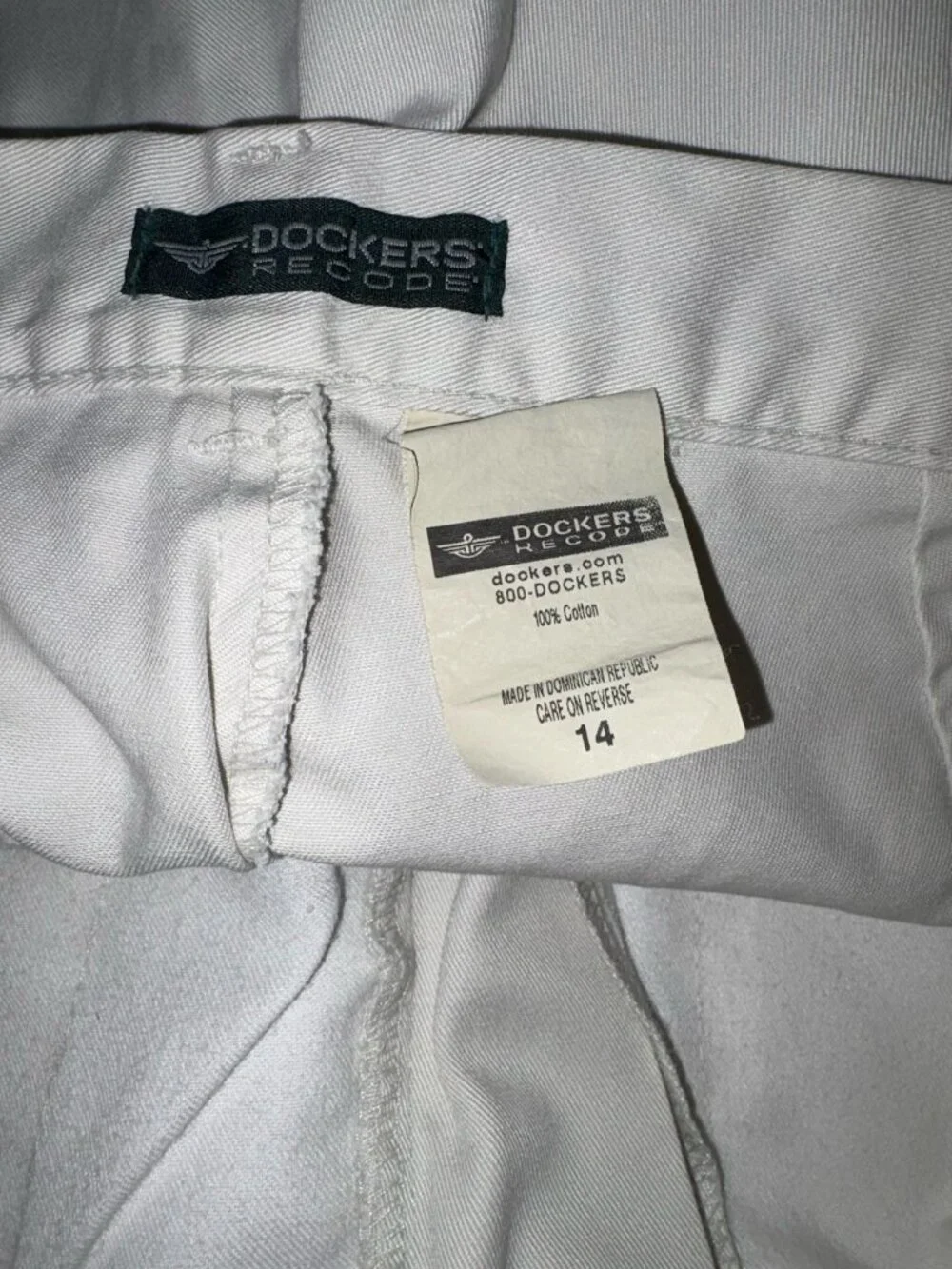 Dockers Womens Size 14 34X6  White Casual Shorts White Cotton